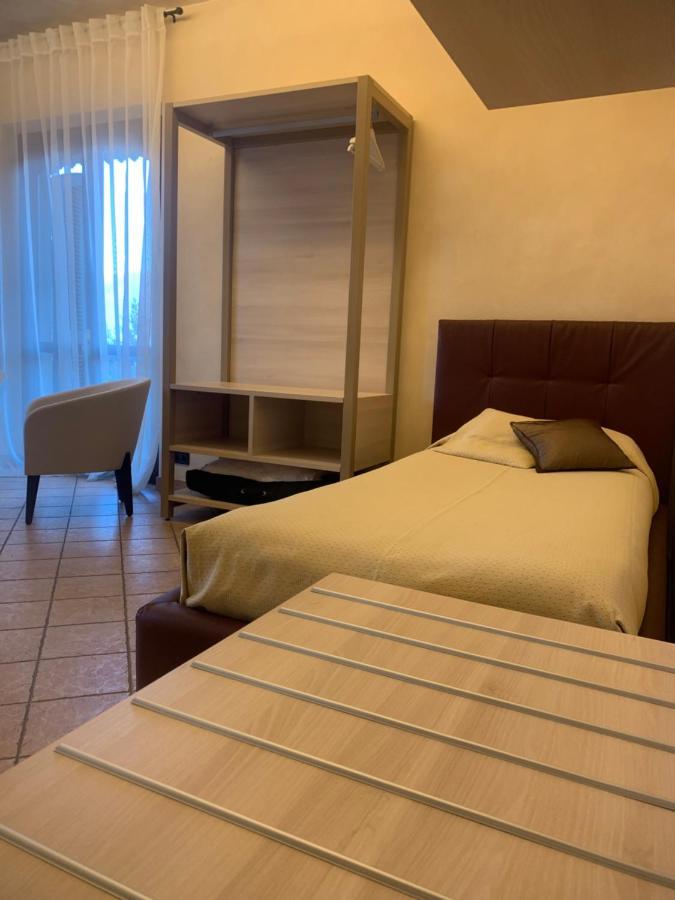 Pernice 77 Sulzano Kültér fotó